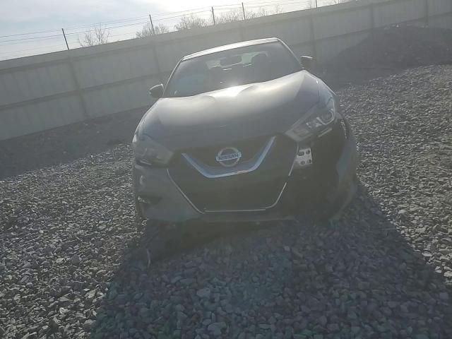 2017 Nissan Maxima - Image 11