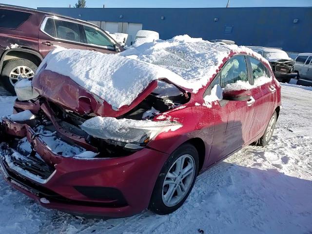 2018 Chevrolet Cruze - Image 11