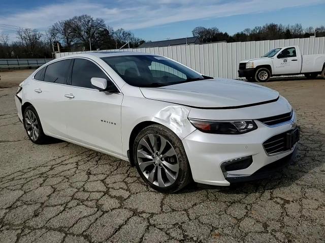 2016 Chevrolet Malibu - Image 11