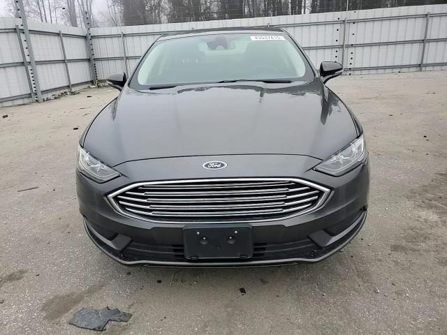 2018 Ford Fusion - Image 10
