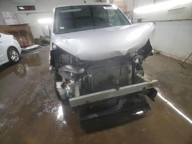 2017 Nissan NV - Image 14