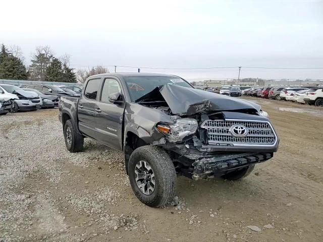 2016 Toyota Tacoma - Image 13
