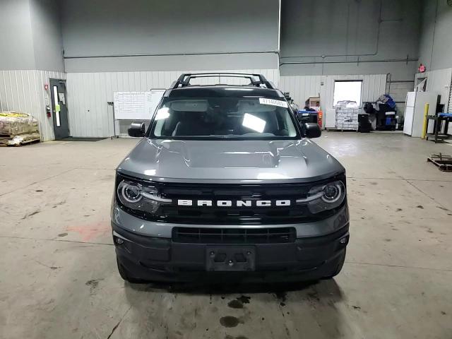 2022 Ford Bronco - Image 11