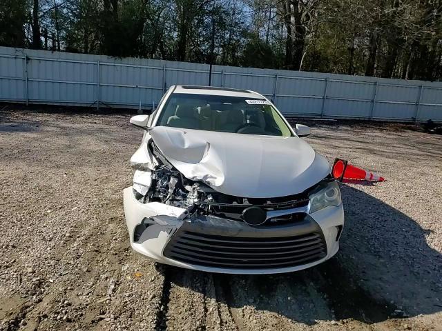 2016 Toyota Camry - Image 11