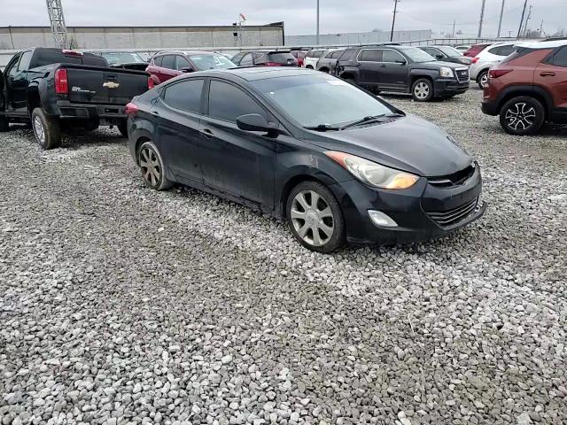 2011 Hyundai Elantra - Image 10