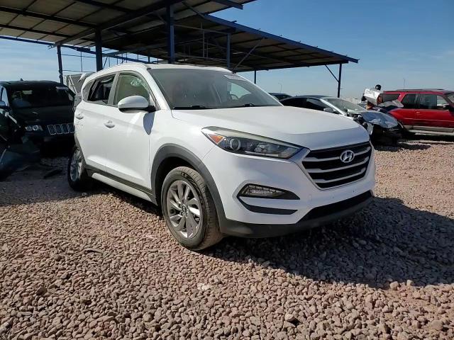 2018 Hyundai Tucson - Image 12