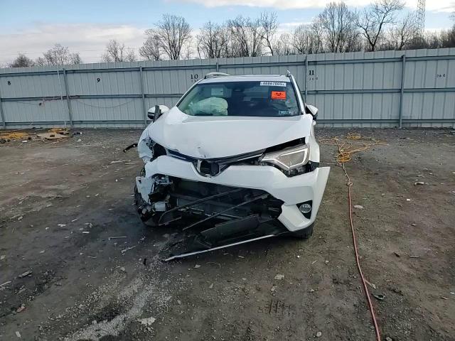 2018 Toyota RAV 4 - Image 12