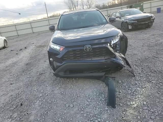 2021 Toyota RAV 4 - Image 12