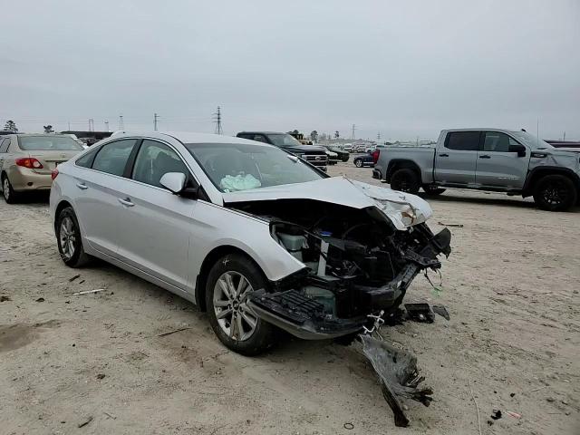 2015 Hyundai Sonata - Image 11
