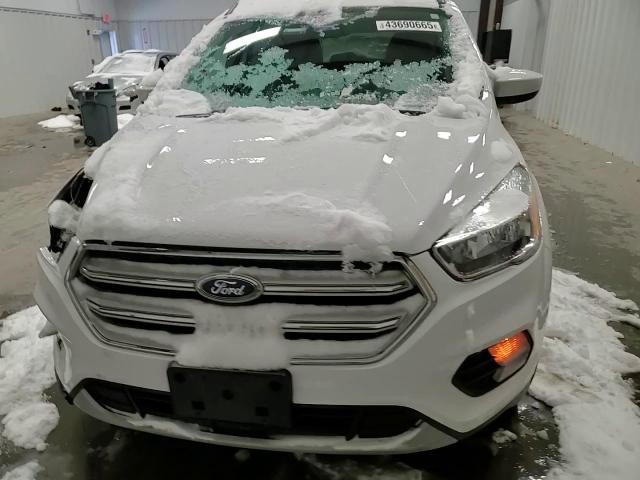 2018 Ford Escape - Image 11
