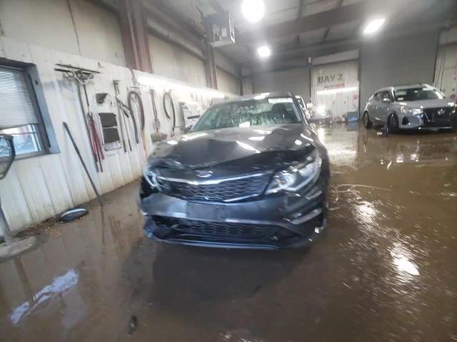 2020 Kia Optima - Image 13