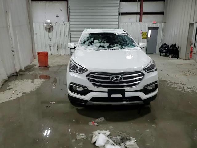 2017 Hyundai Santa Fe - Image 14