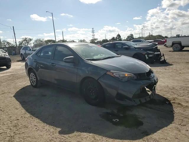 2017 Toyota Corolla - Image 11