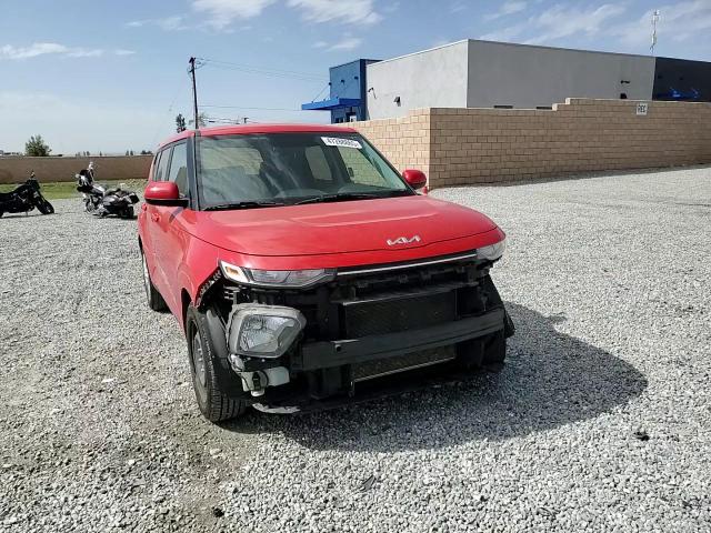 2022 Kia Soul - Image 12