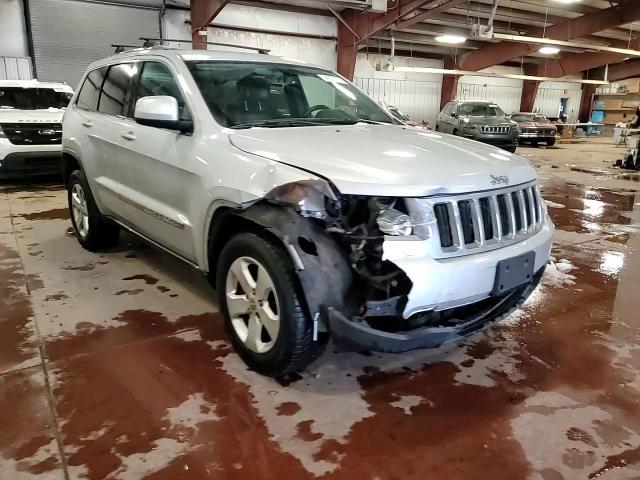 2012 Jeep Grand Cherokee - Image 14