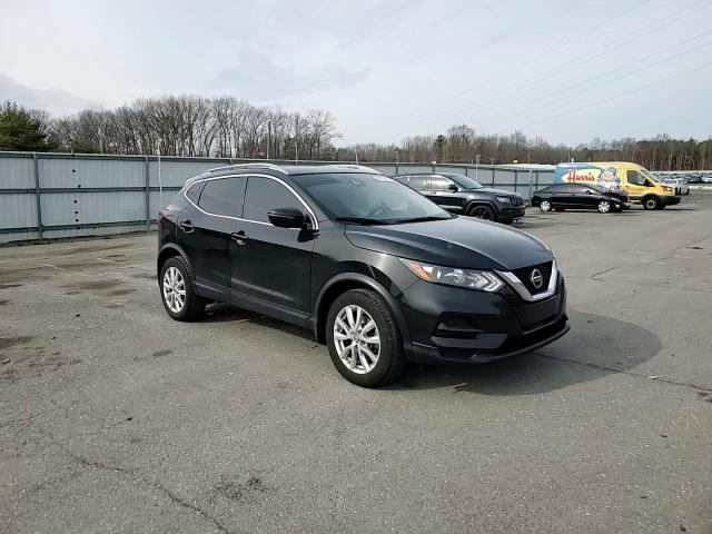 2020 Nissan Rogue - Image 11