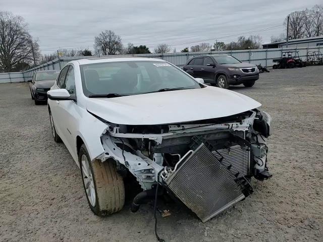 2018 Chevrolet Malibu - Image 11