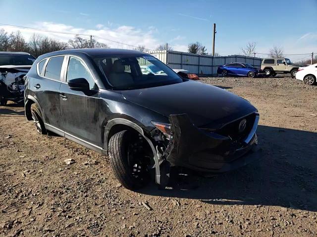 2021 Mazda CX-5 - Image 12