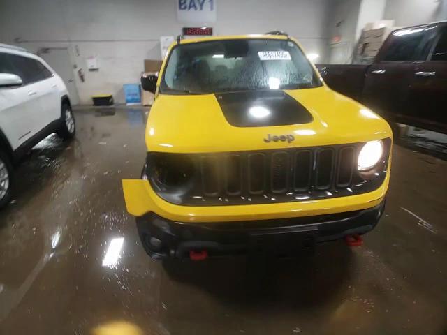 2015 Jeep Renegade - Image 14