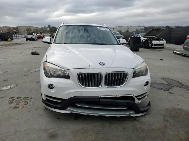 2015 BMW X1 - Image 15