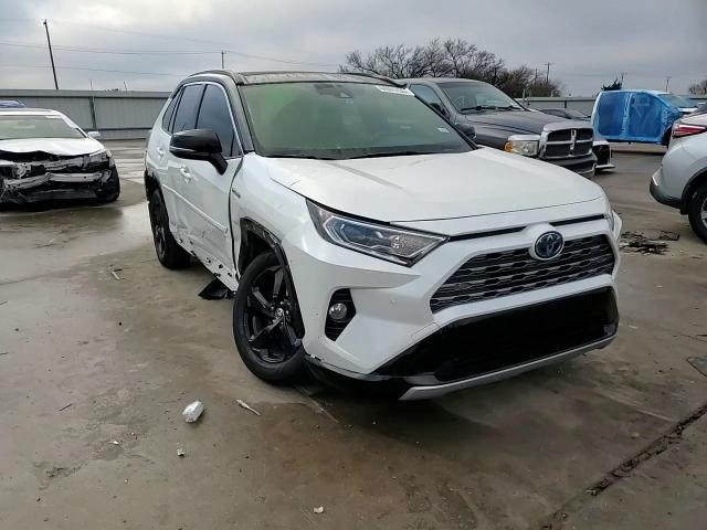 2021 Toyota RAV 4 - Image 12