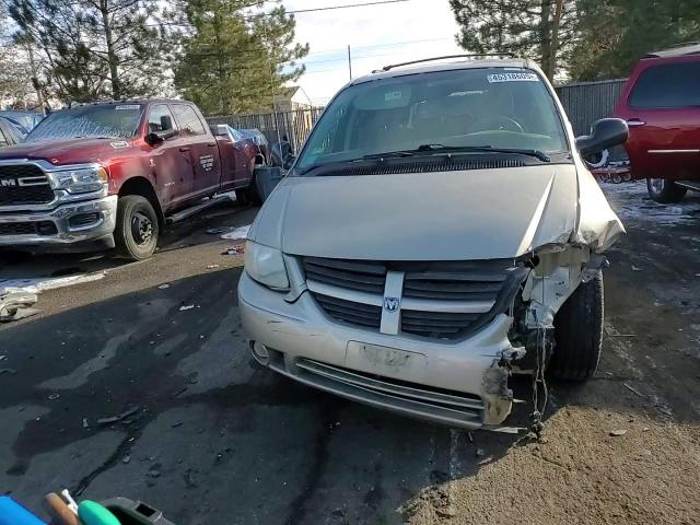 2006 Dodge Caravan - Image 12