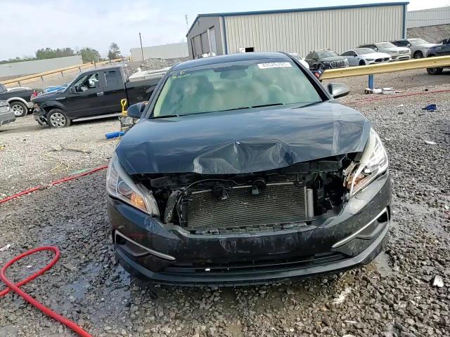 2017 Hyundai Sonata - Image 13