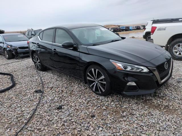 2019 Nissan Altima - Image 13