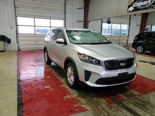 2019 Kia Sorento - Image 14
