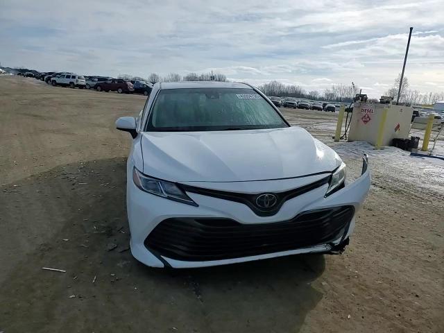 2018 Toyota Camry - Image 14