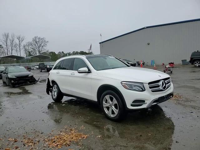 2017 Mercedes-Benz GLC - Image 15