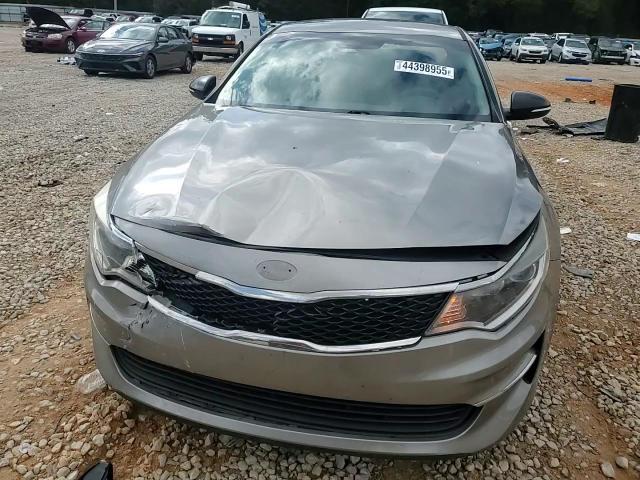 2016 Kia Optima - Image 10