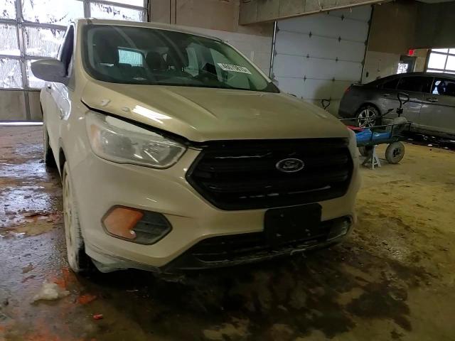 2017 Ford Escape - Image 11