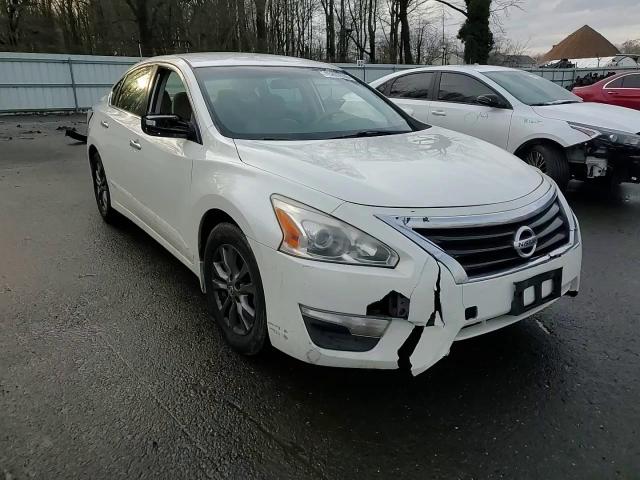2015 Nissan Altima - Image 11