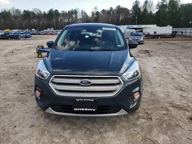 2019 Ford Escape - Image 12