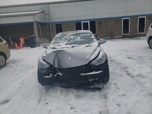 2013 Hyundai Elantra - Image 10