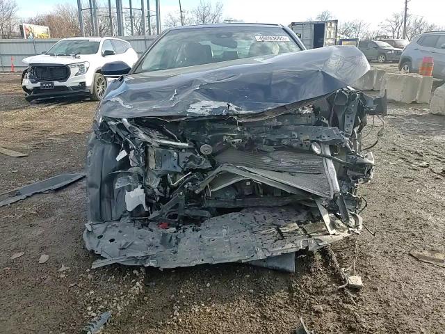 2019 Toyota Camry - Image 10