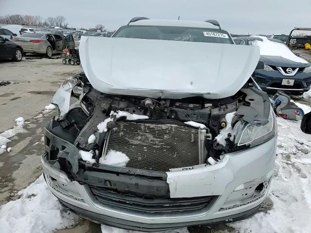 2017 Chevrolet Traverse - Image 12