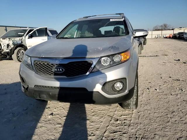 2012 Kia Sorento - Image 12