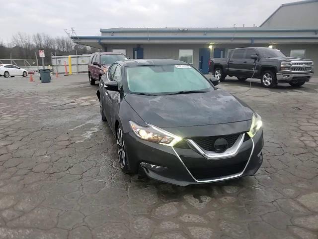 2016 Nissan Maxima - Image 13