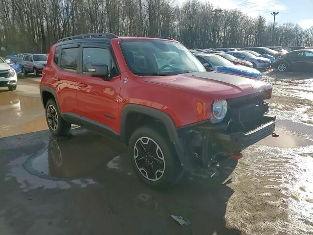2017 Jeep Renegade - Image 15