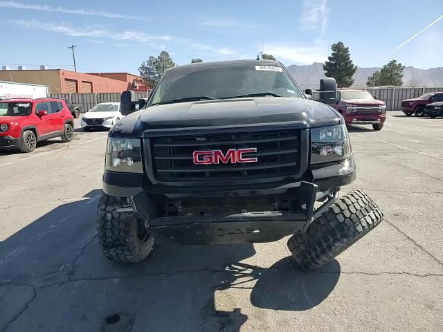 2013 GMC Sierra - Image 10