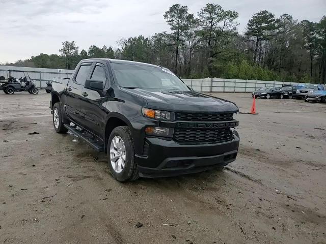 2022 Chevrolet Silverado - Image 11