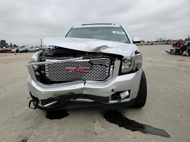 2017 GMC Yukon - Image 12