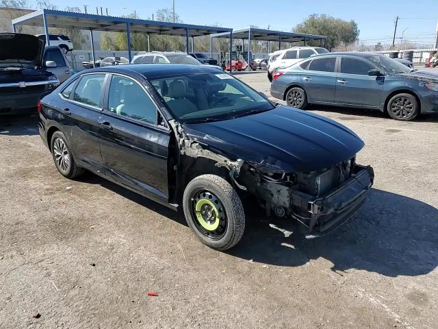 2019 Volkswagen Jetta - Image 14