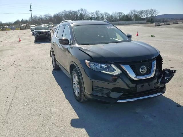 2018 Nissan Rogue - Image 12