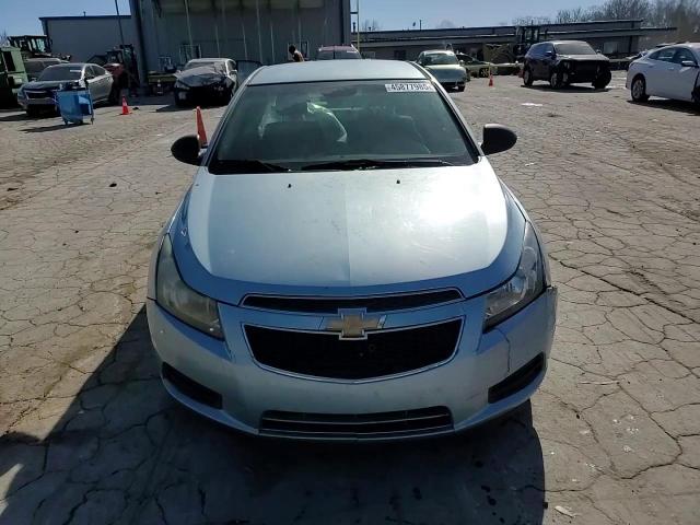 2012 Chevrolet Cruze - Image 13