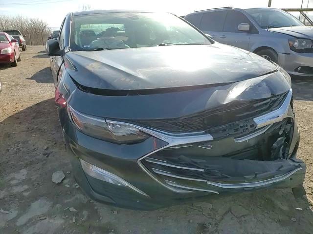 2019 Chevrolet Malibu - Image 10