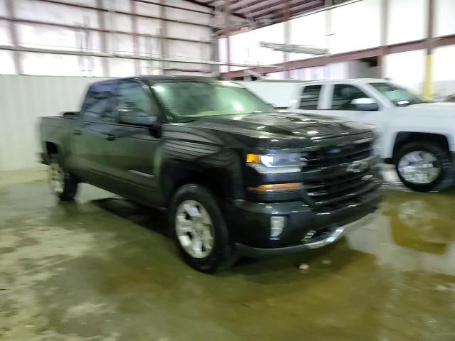 2017 Chevrolet Silverado - Image 10