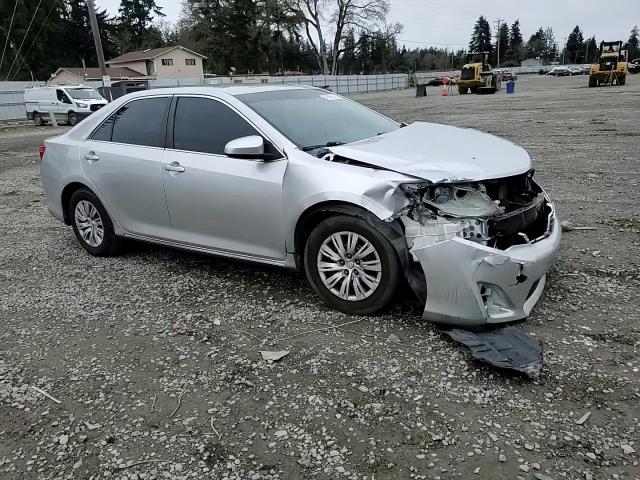 2013 Toyota Camry - Image 11